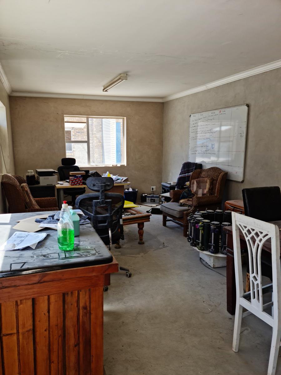 To Let commercial Property for Rent in Broadlands Western Cape